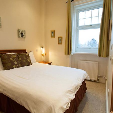 The Walnut Tree Inn Blisworth Bagian luar foto