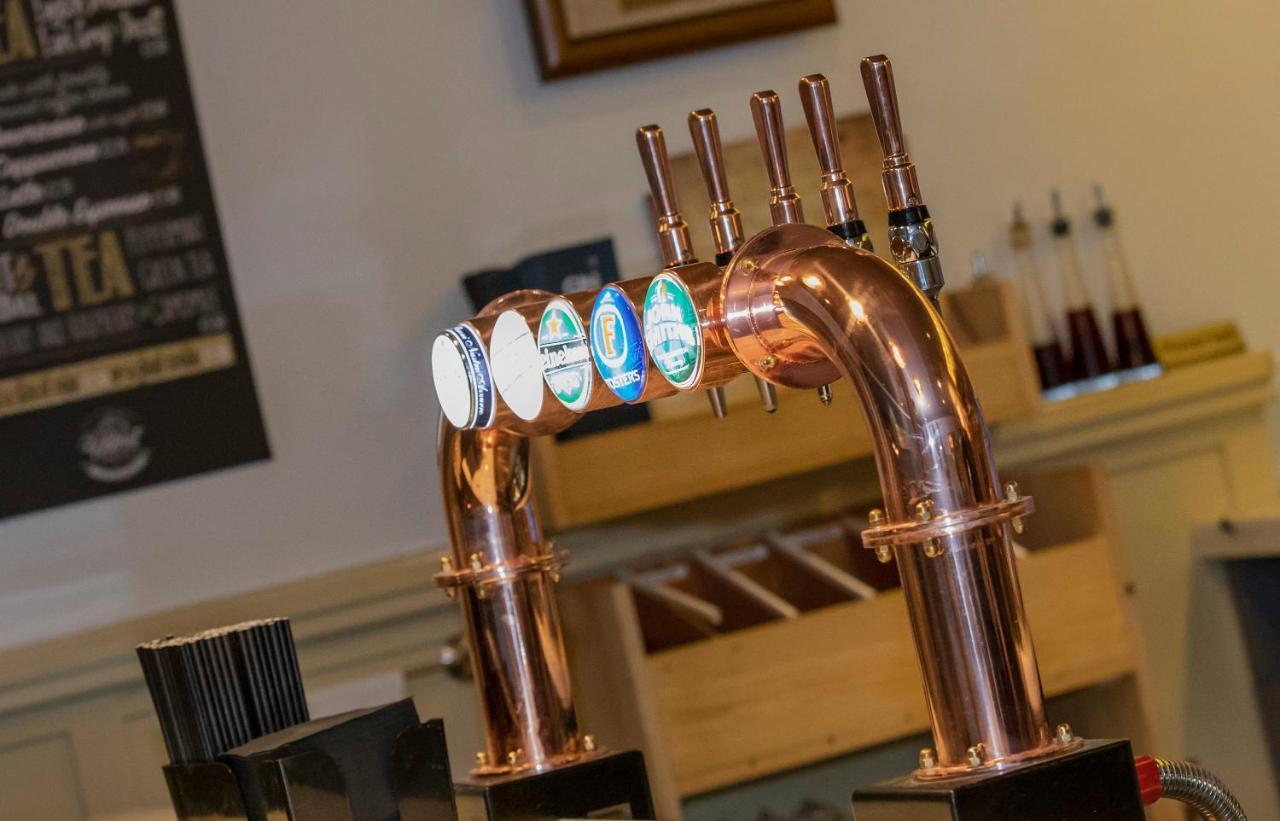 The Walnut Tree Inn Blisworth Bagian luar foto